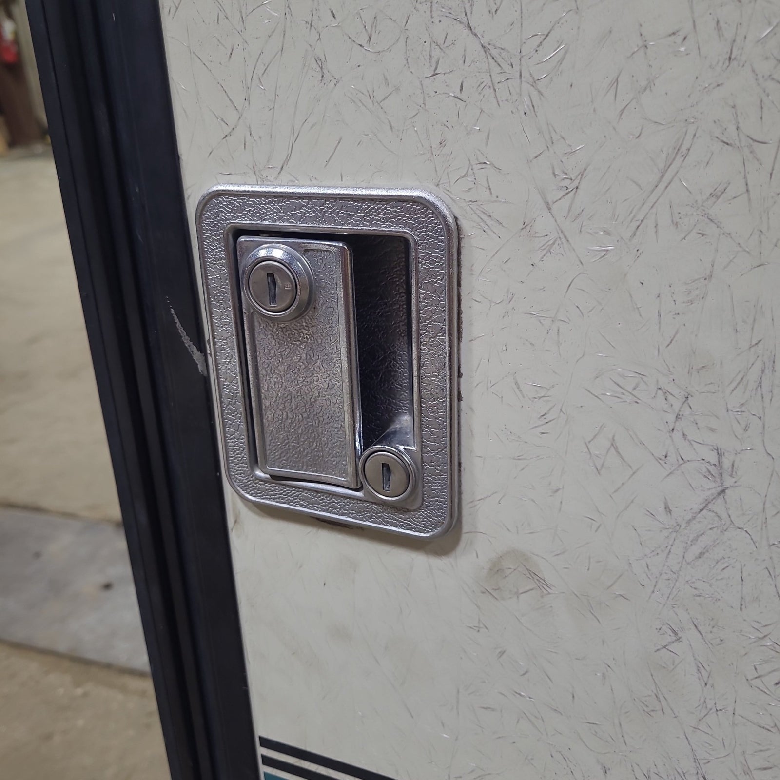 Used RV Square Entry Door 30 1/4