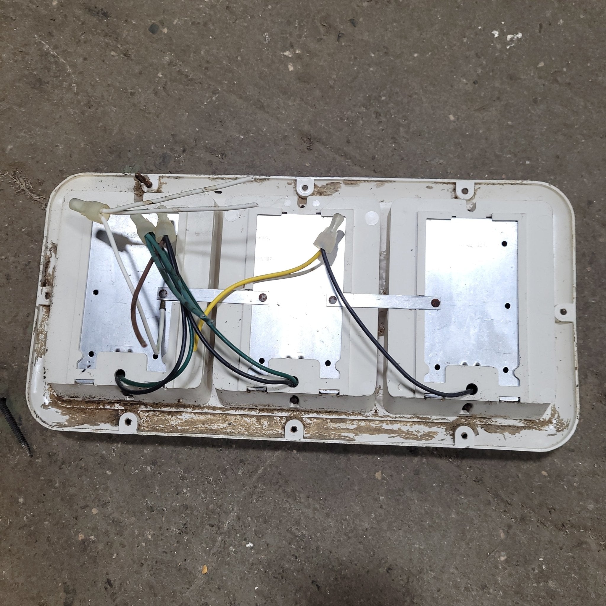 Used RV Tail Light Assembly - Young Farts RV Parts