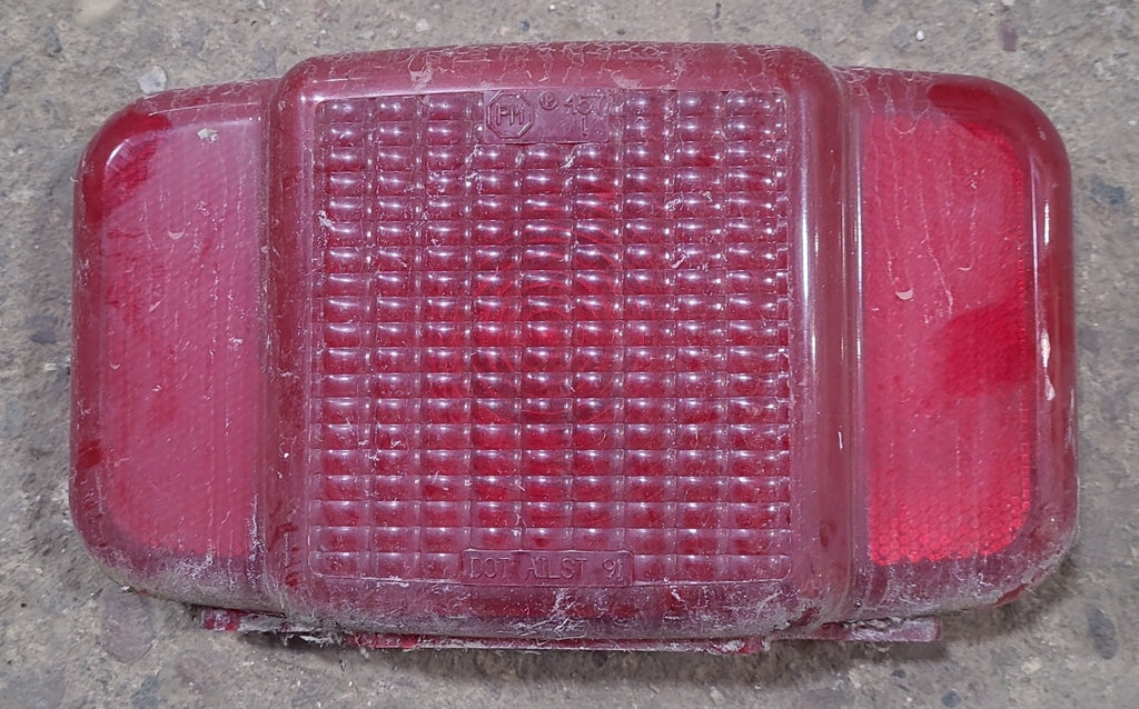 Used RV Tail Light Assembly Replacement Lens - Young Farts RV Parts