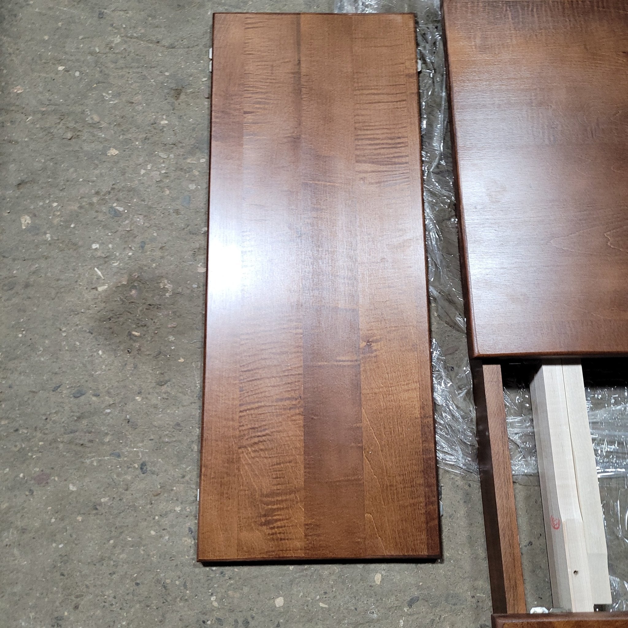 Used RV Wall Mount Table Top 38 3/4" X 28 1/4" -With Slide out Leaf Style Extension - Young Farts RV Parts