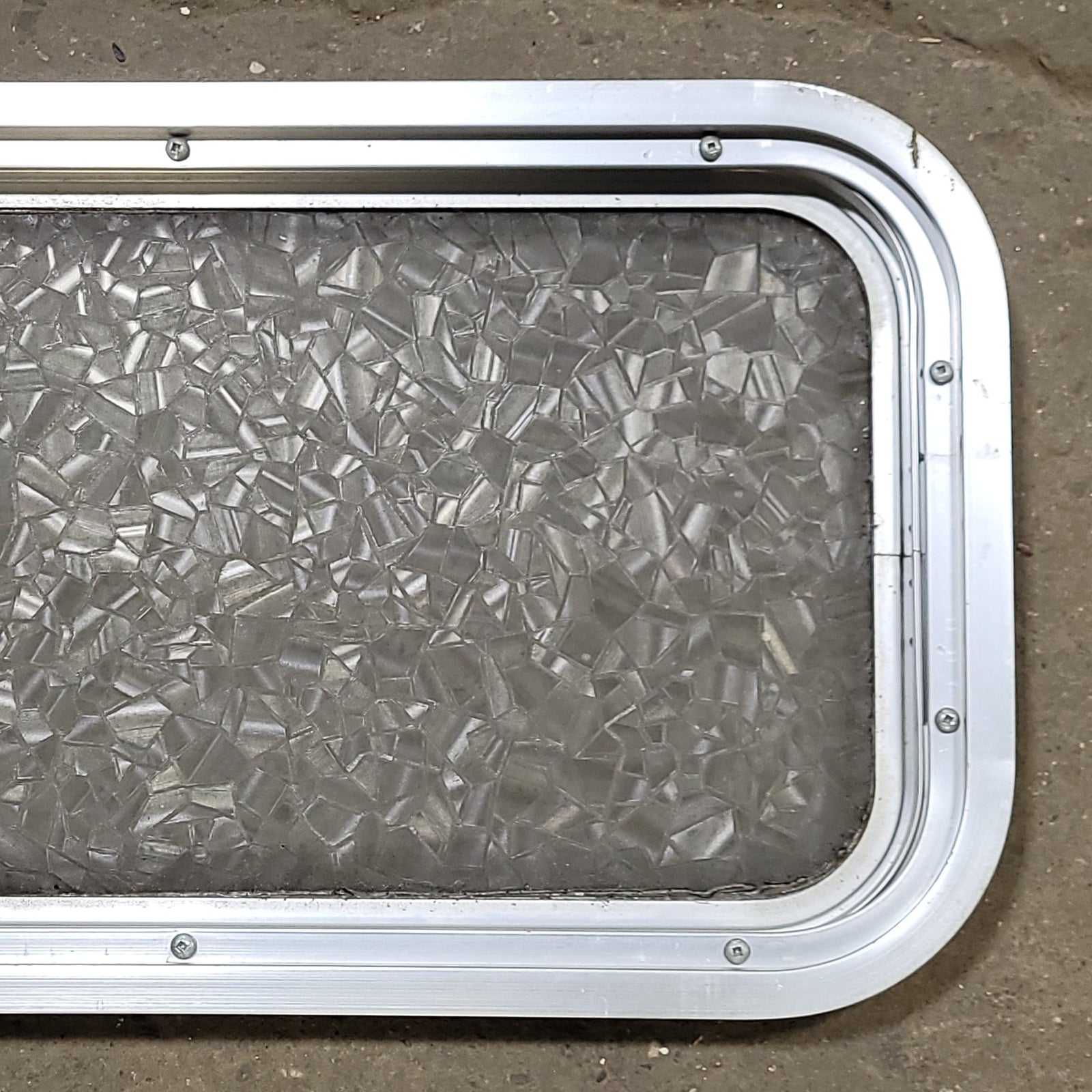 Used Silver Radius Non-Opening Window : 21 1/2