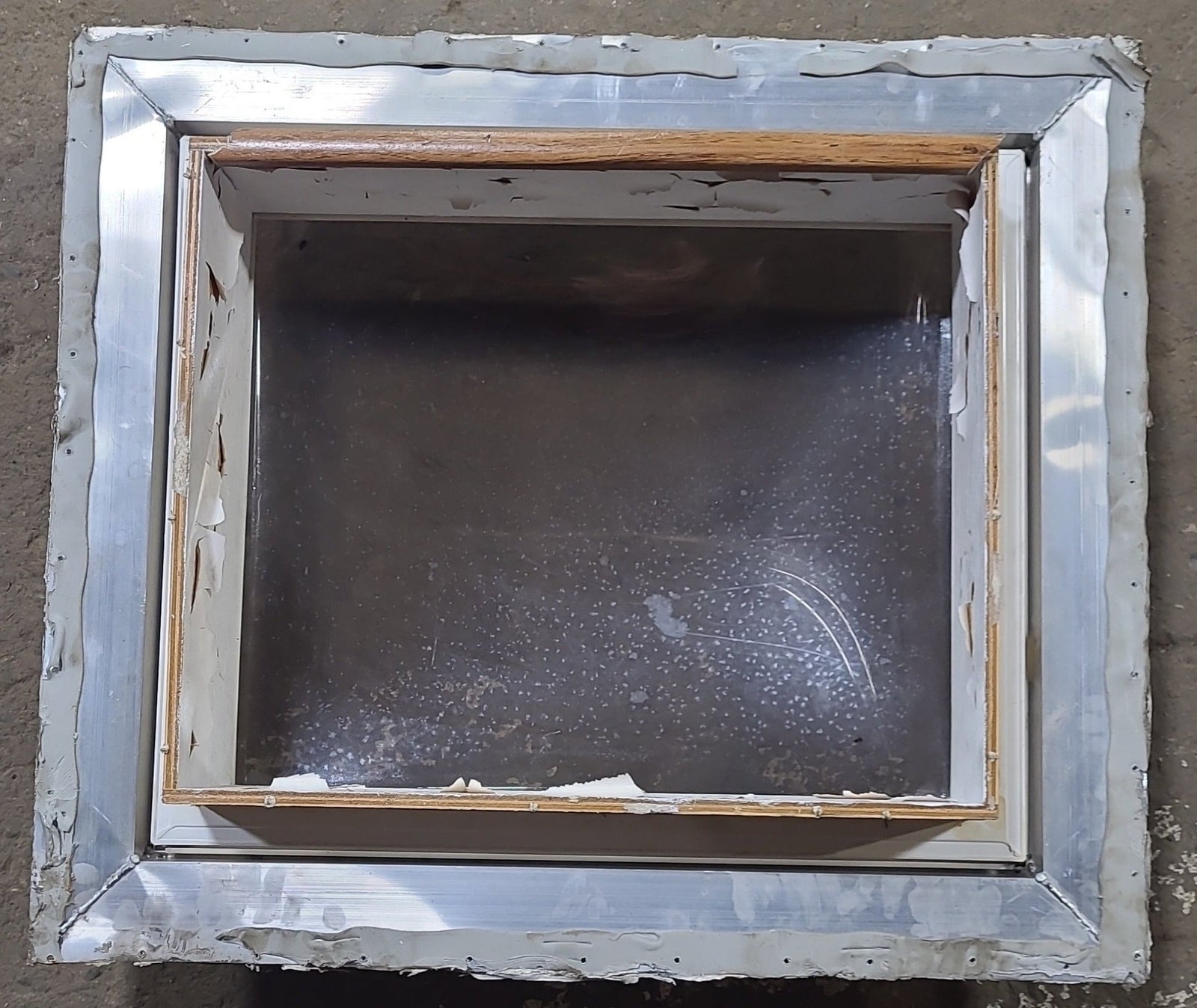 Used Skylight 27 1/2