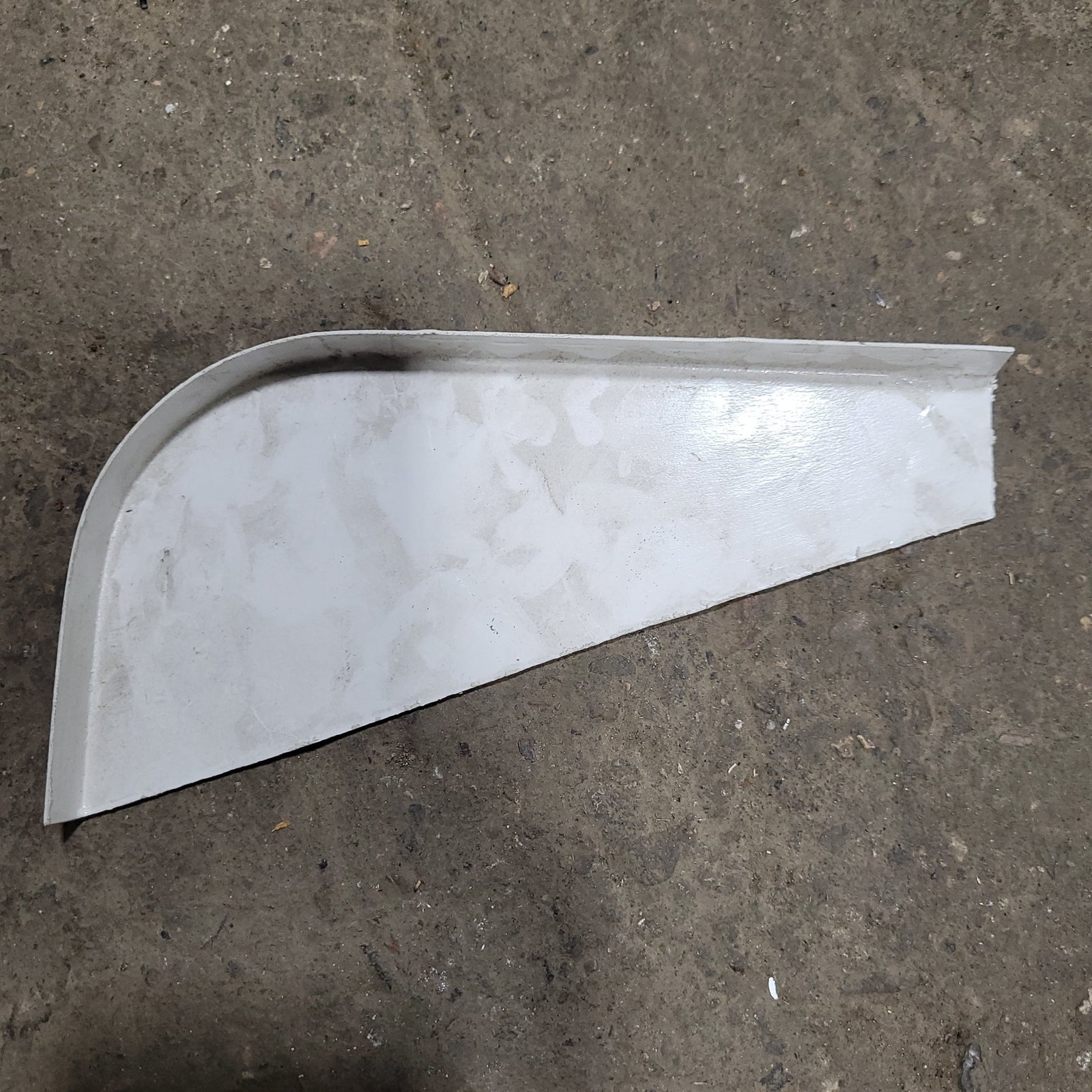 Used Slide-Out Extrusion Cover - Young Farts RV Parts