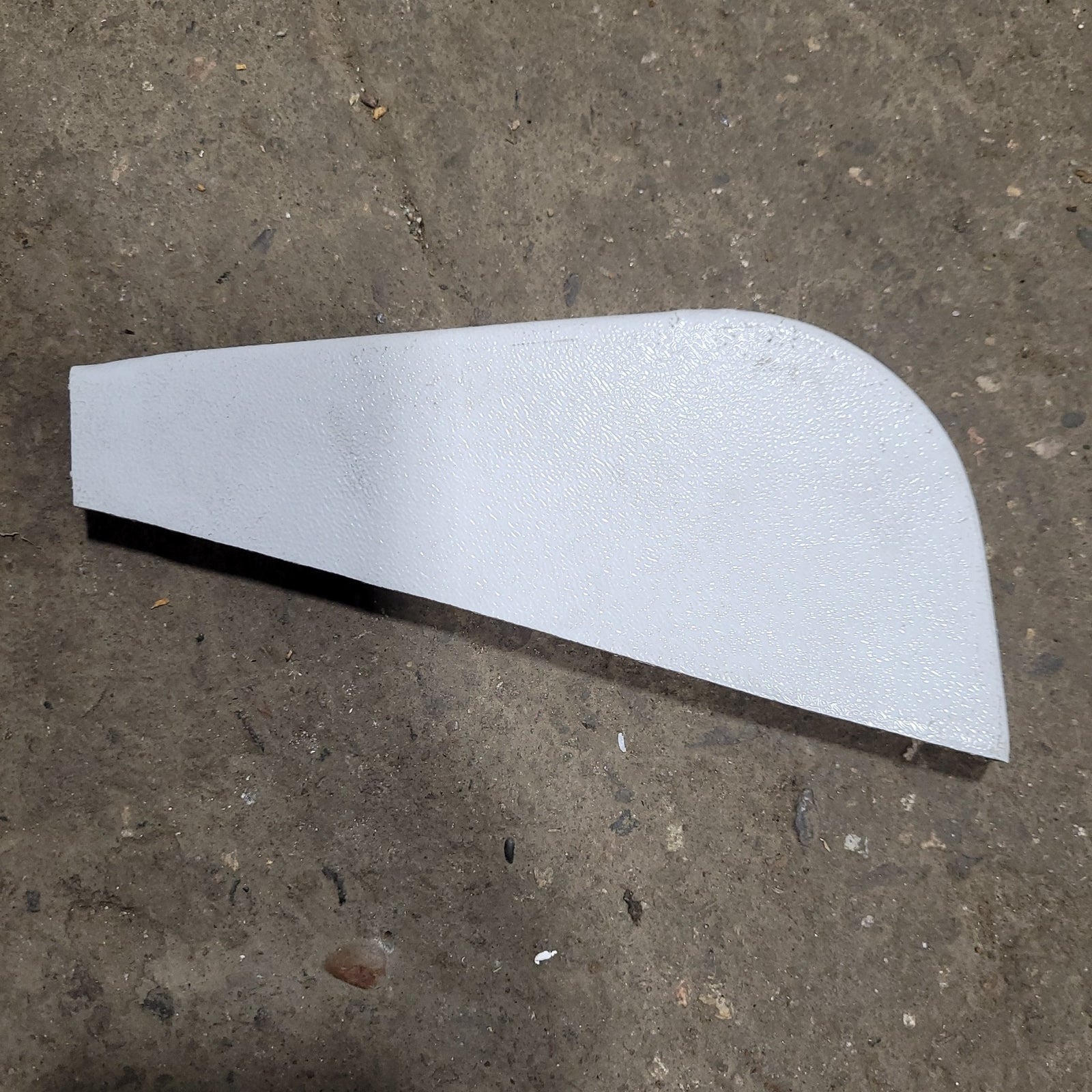 Used Slide-Out Extrusion Cover - Young Farts RV Parts