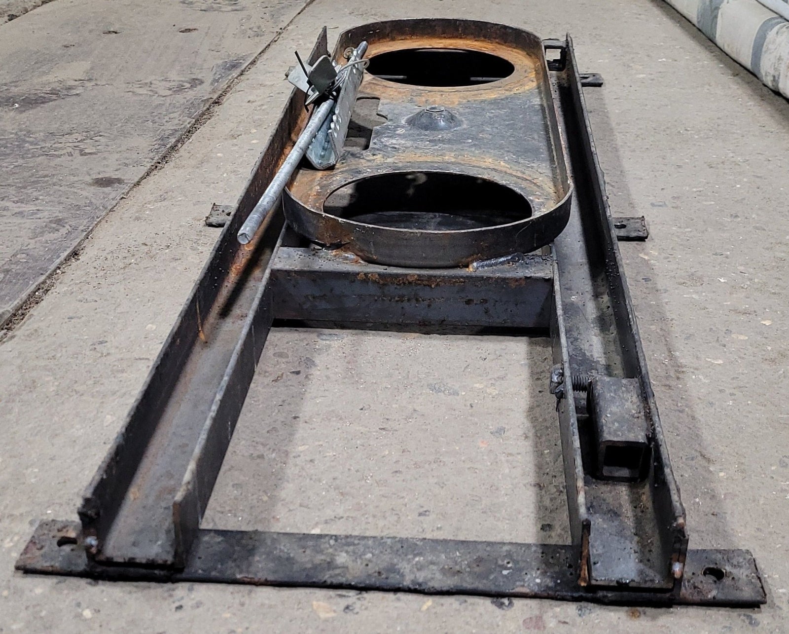 Used Sliding Propane Rack/ Holder 30LB Double - Young Farts RV Parts