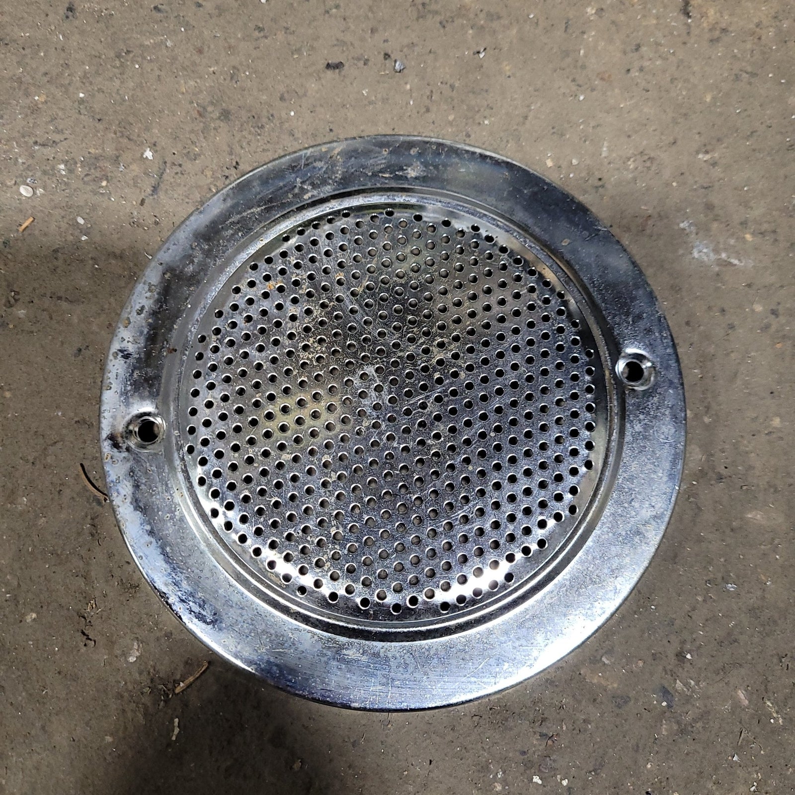 Used Speaker cover 5 1/2