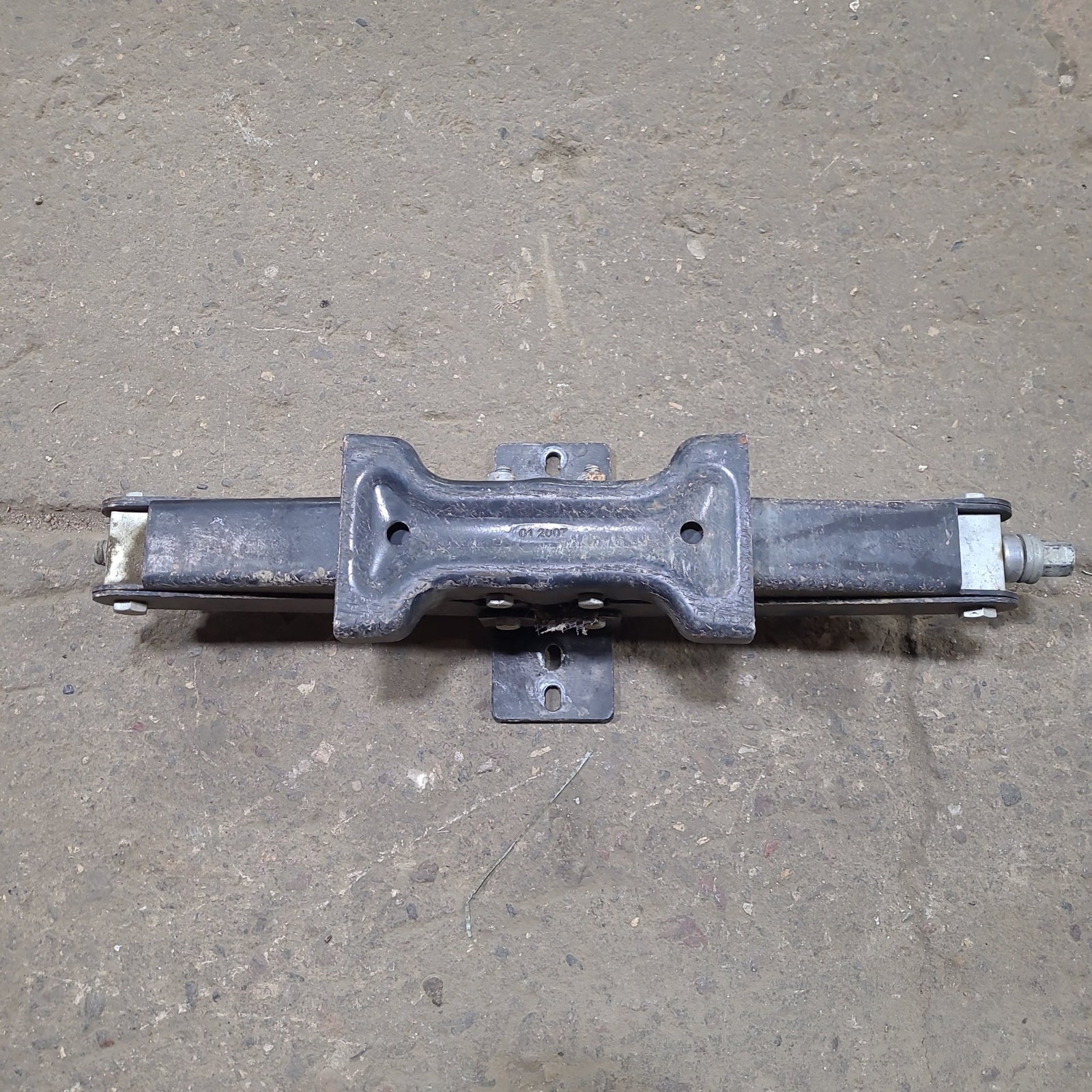 Used Stabilizer Jack 22