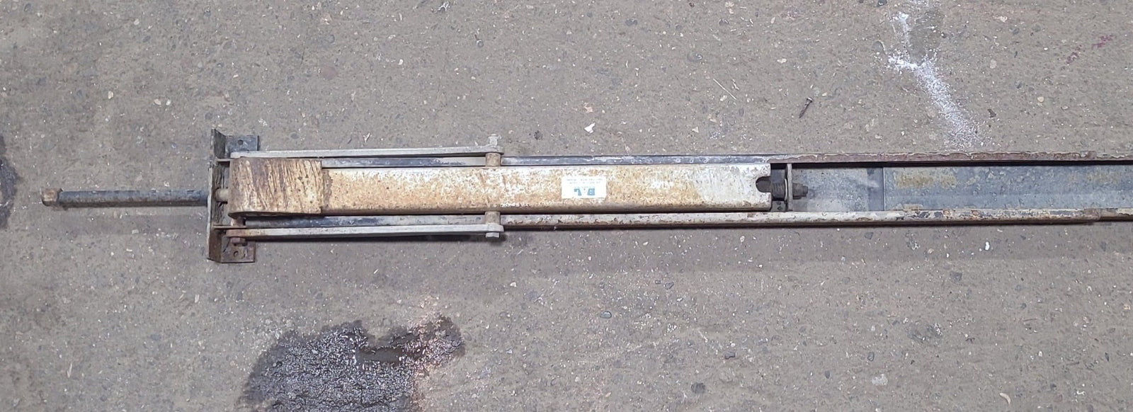 Used Telescopic Stabilizer Jack 85