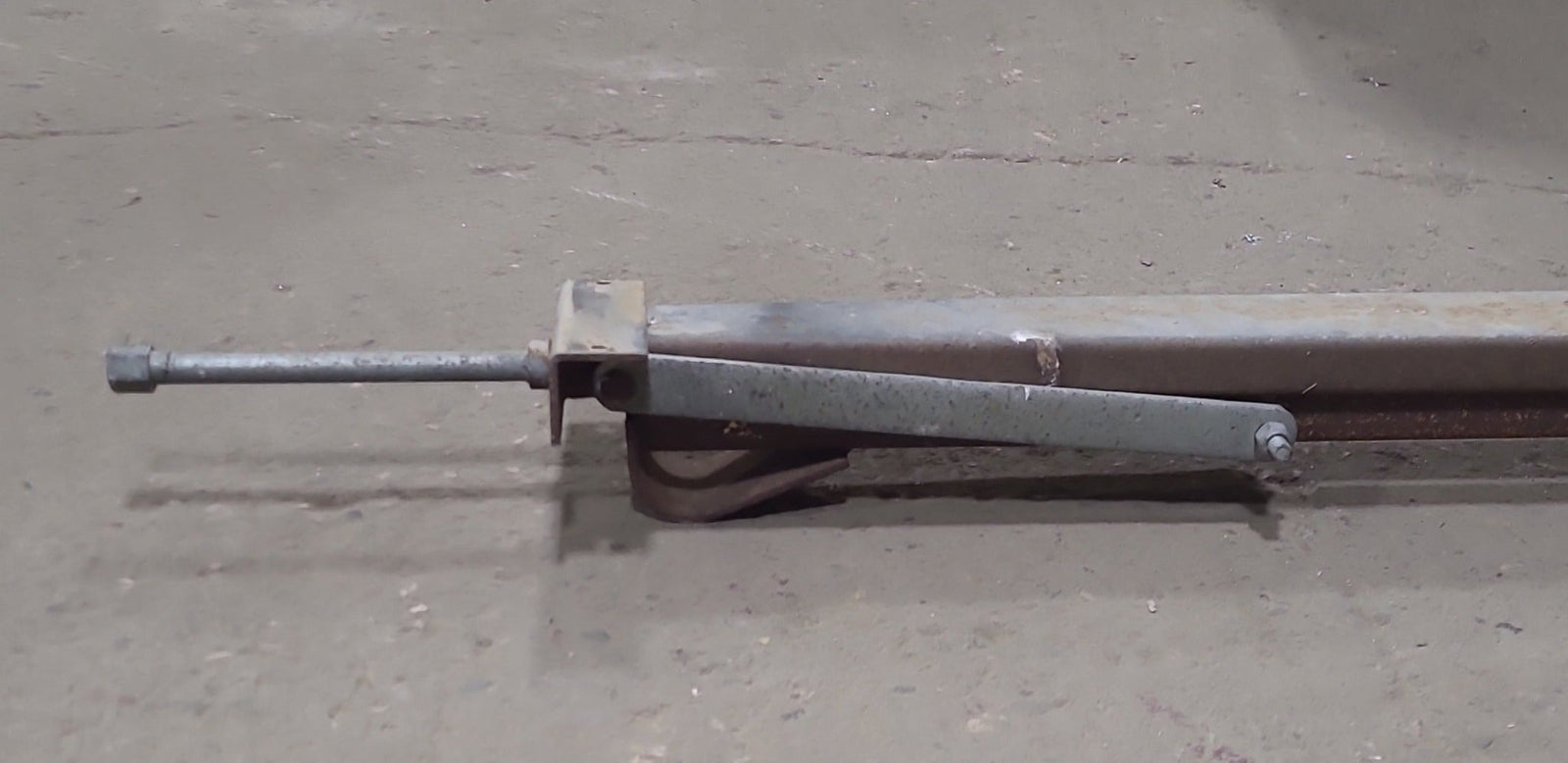 Used Telescopic Stabilizer Jack 88 1/2