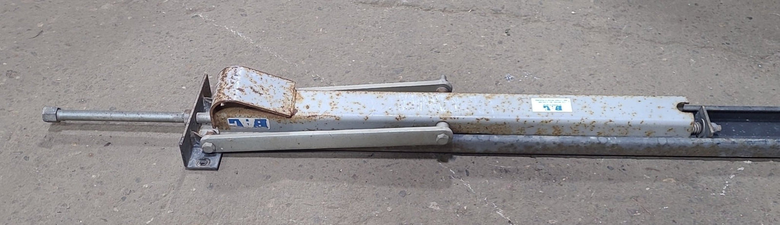 Used Telescopic Stabilizer Jack 88 1/2