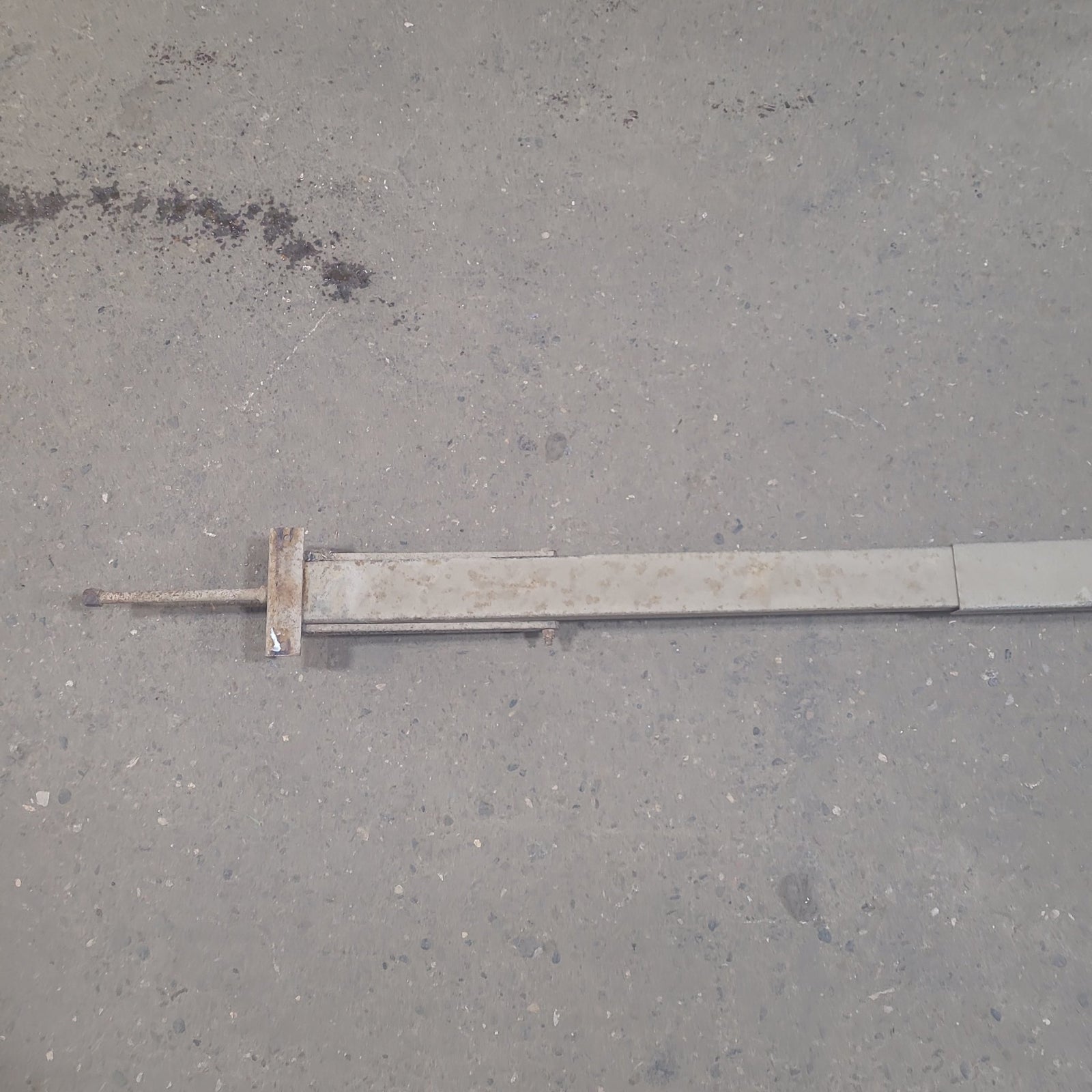 Used Telescopic Stabilizer Jack 89 1/2