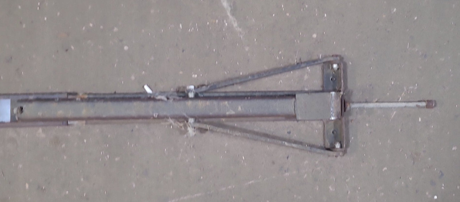 Used Telescopic Stabilizer Jack 90