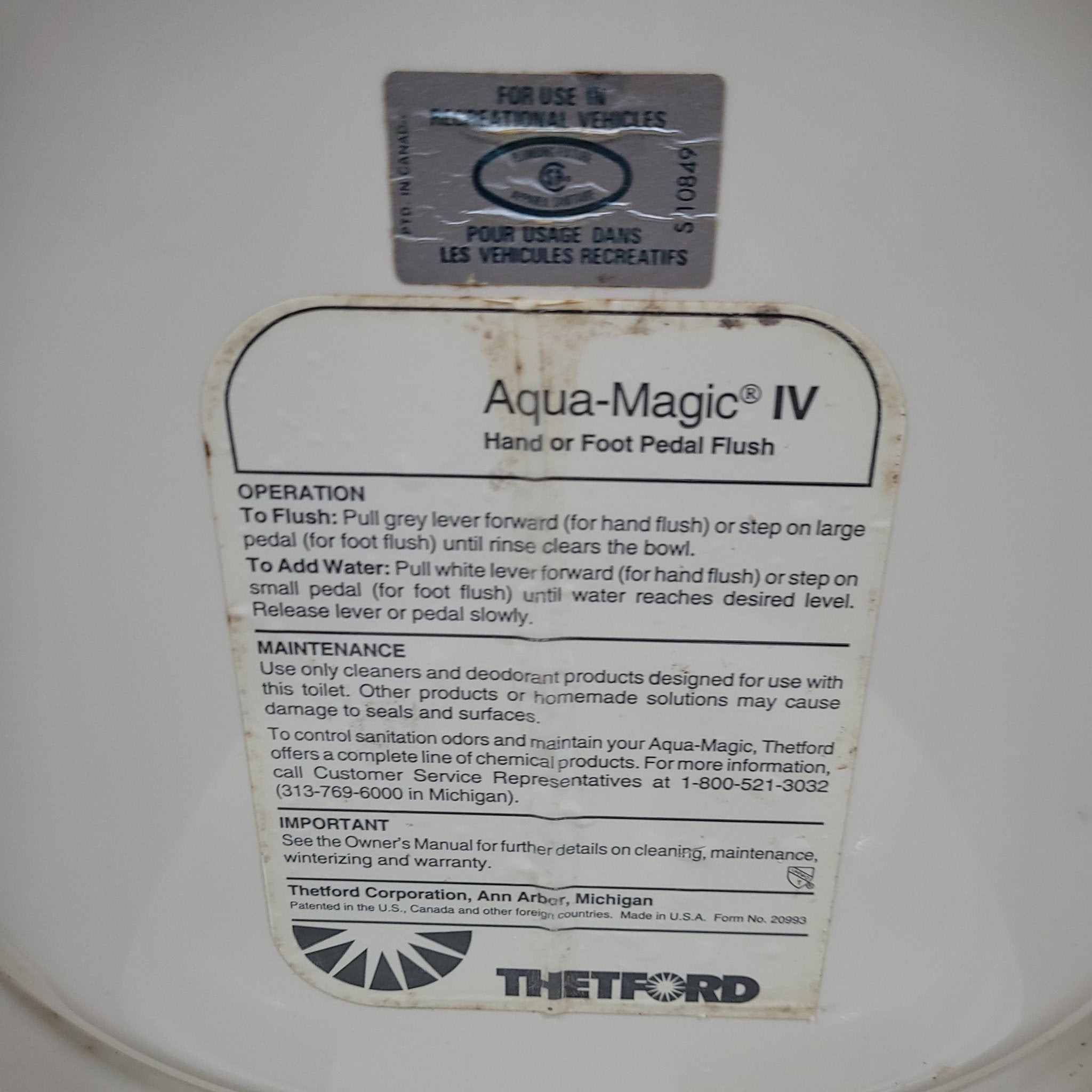 Used Toilet Thetford AQUA MAGIC IV | 20820 - Young Farts RV Parts
