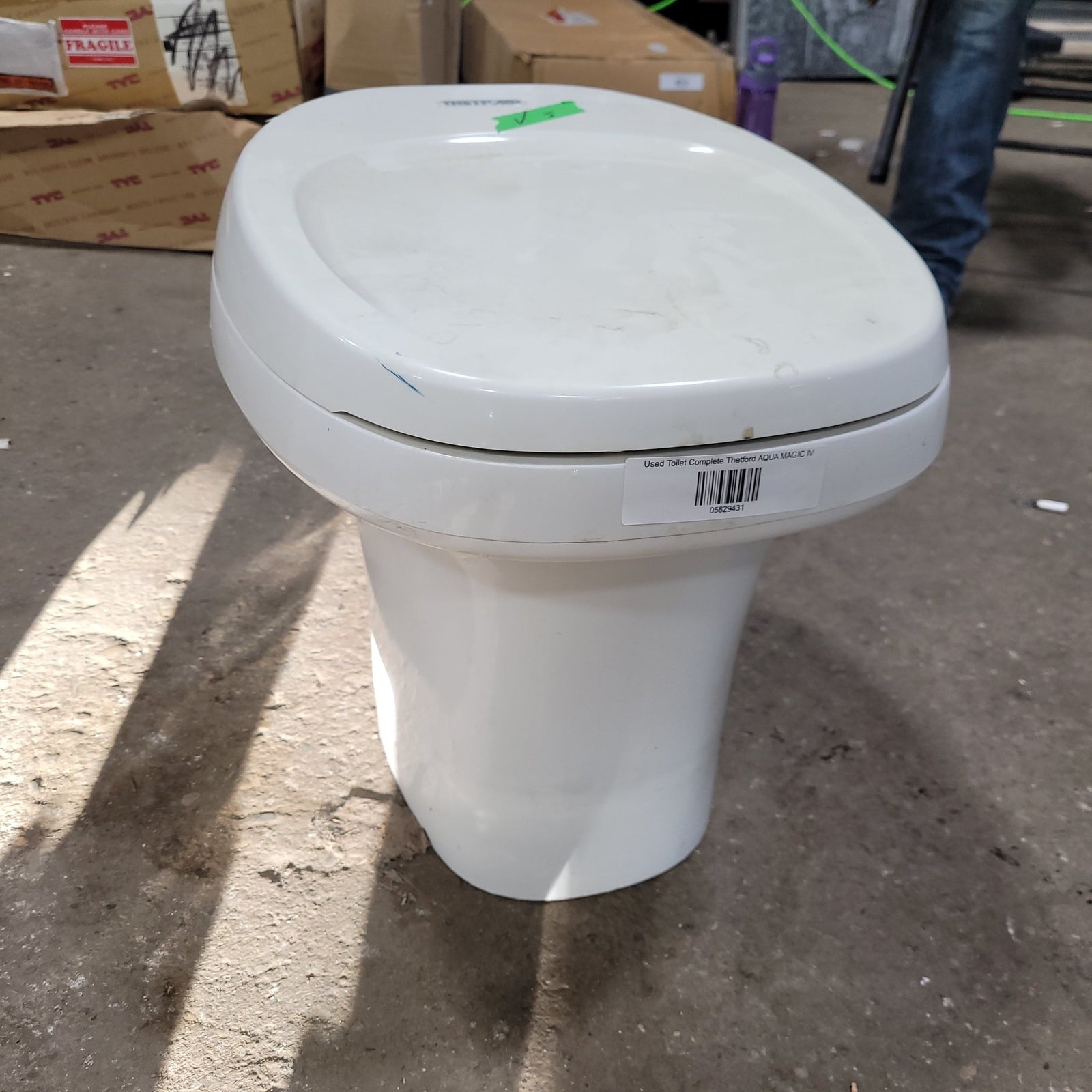 Used Toilet Thetford AQUA MAGIC IV | 24920 - Young Farts RV Parts