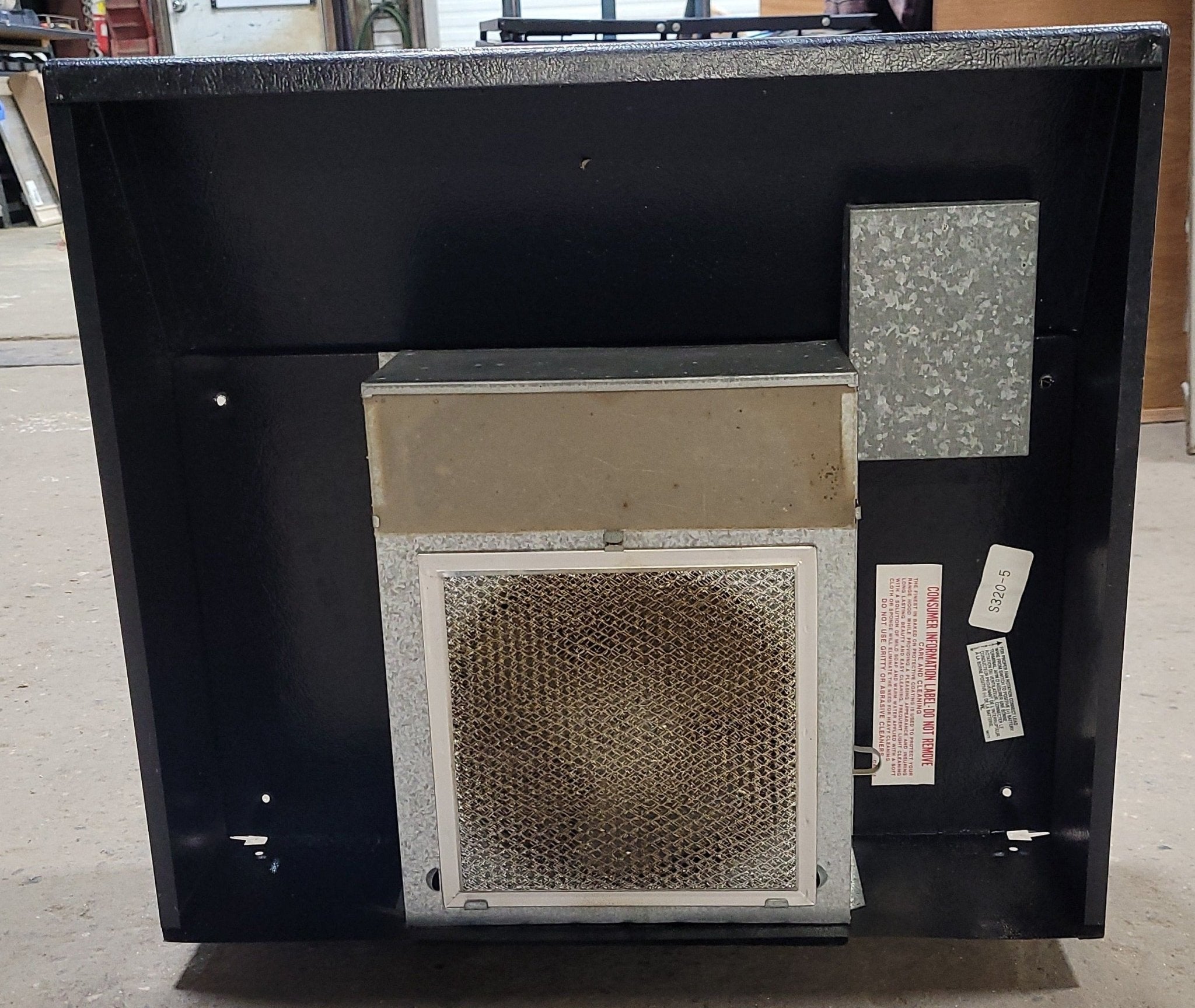 Used Ventline RV Range Hood Fan CC316-2 - Young Farts RV Parts