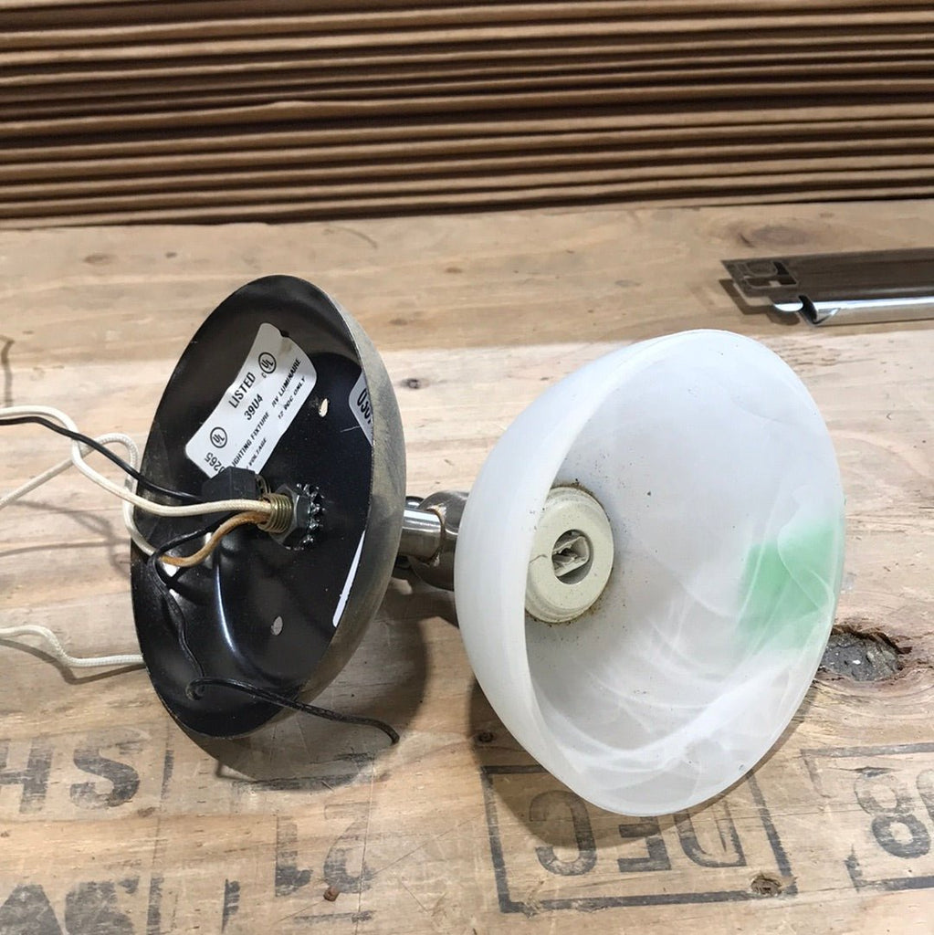 Used Wall Mount Sconce Light 39U4 | E110265 | Cat. No. 542 - Young Farts RV Parts