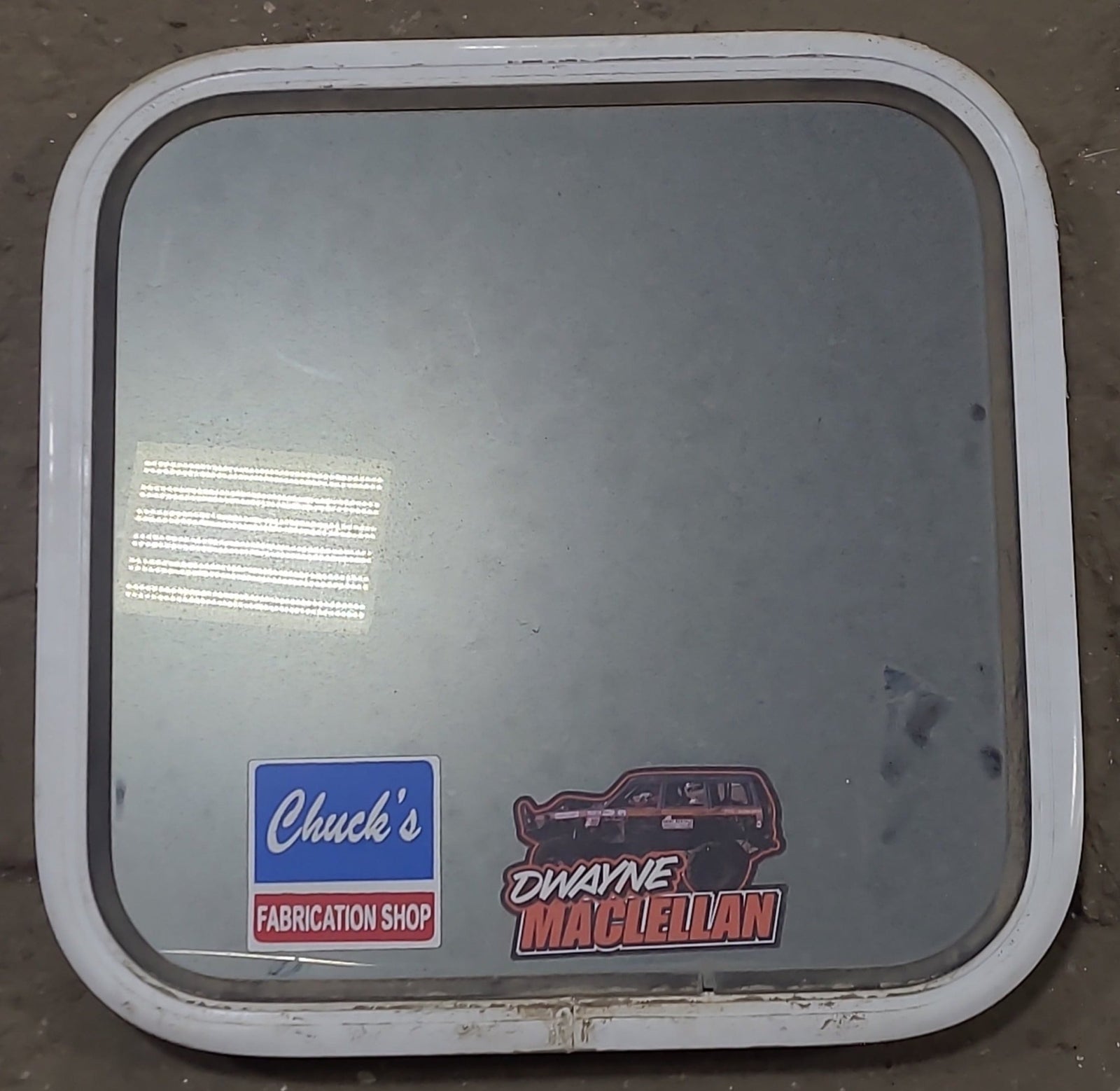 Used White Radius Non Opening Window : 20 1/4