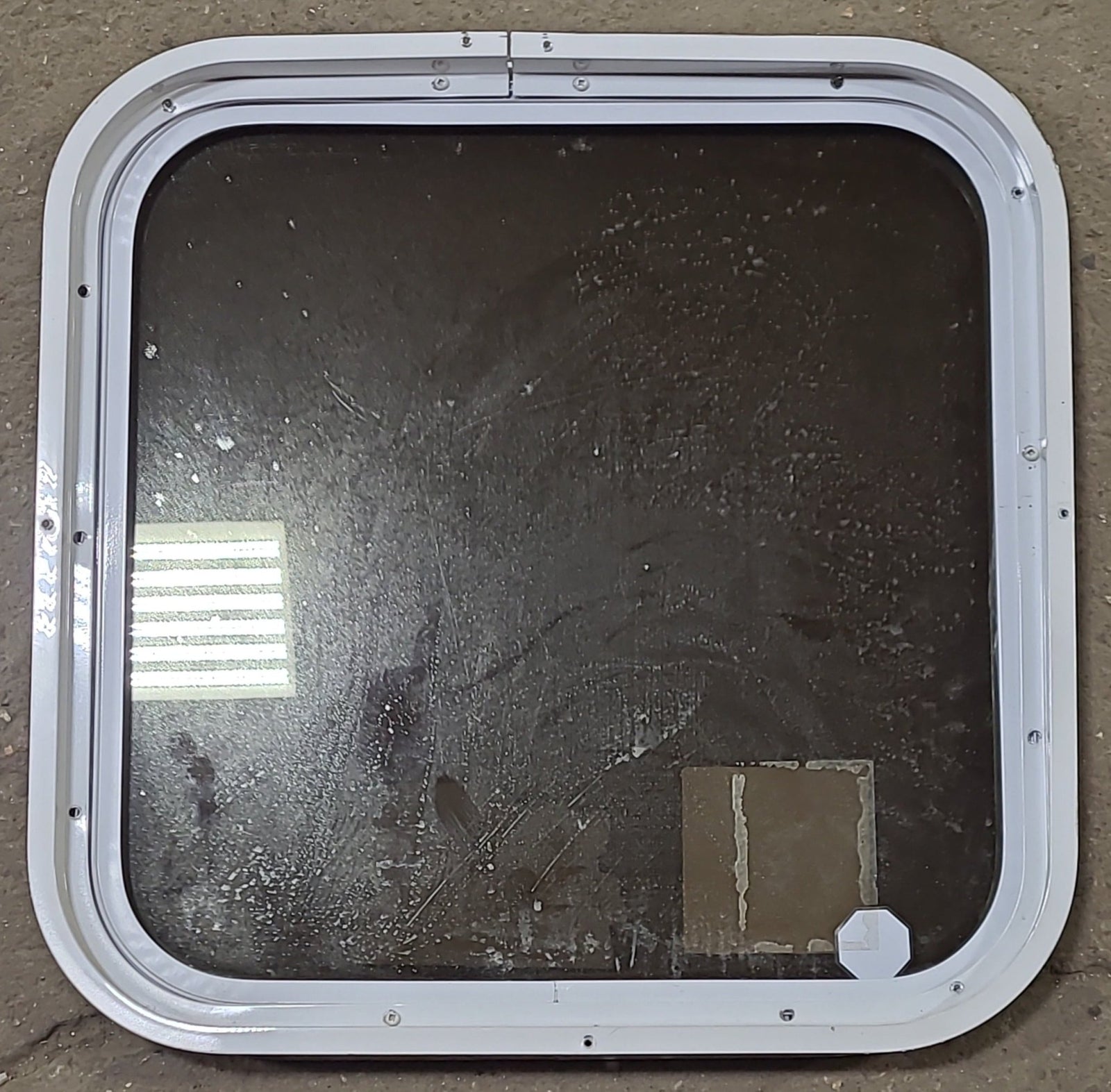 Used White Radius Non Opening Window : 20 1/4