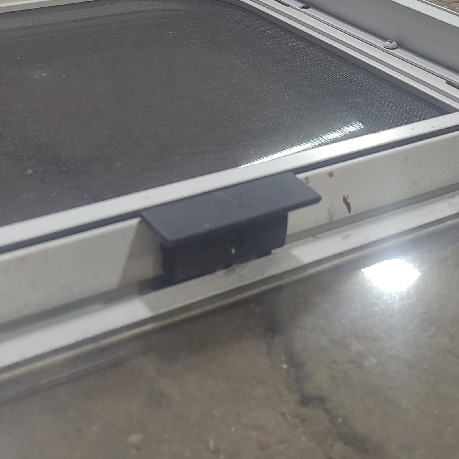 Used White Radius Opening Window : 23 1/2