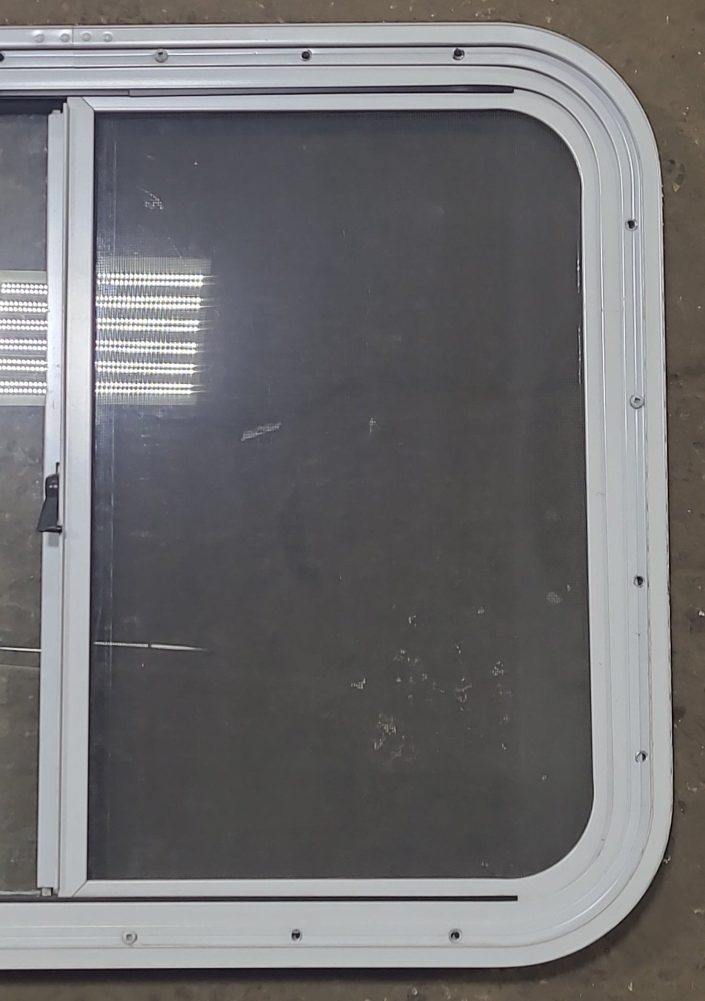 Used White Radius Opening Window : 26 1/2
