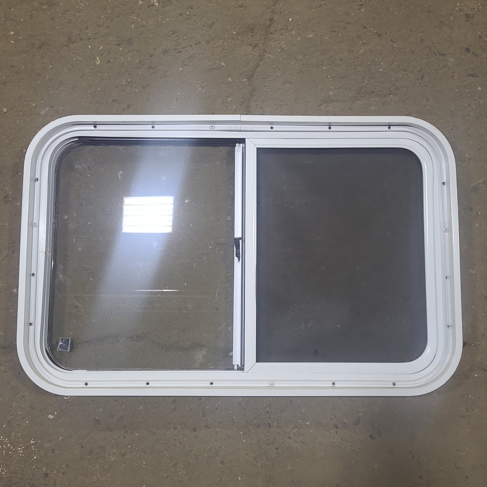 Used White Radius Opening Window : 30 1/4