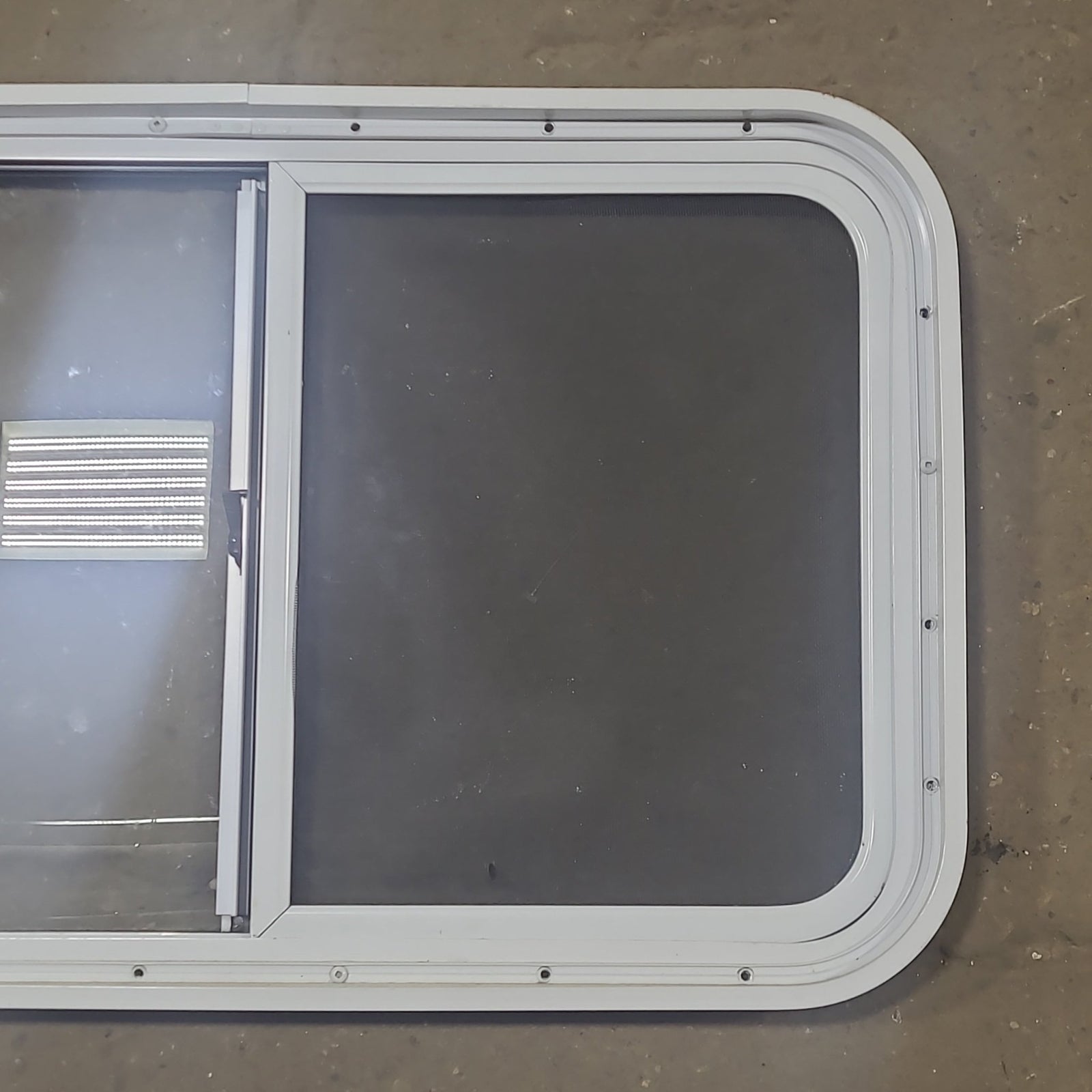 Used White Radius Opening Window : 30 1/4