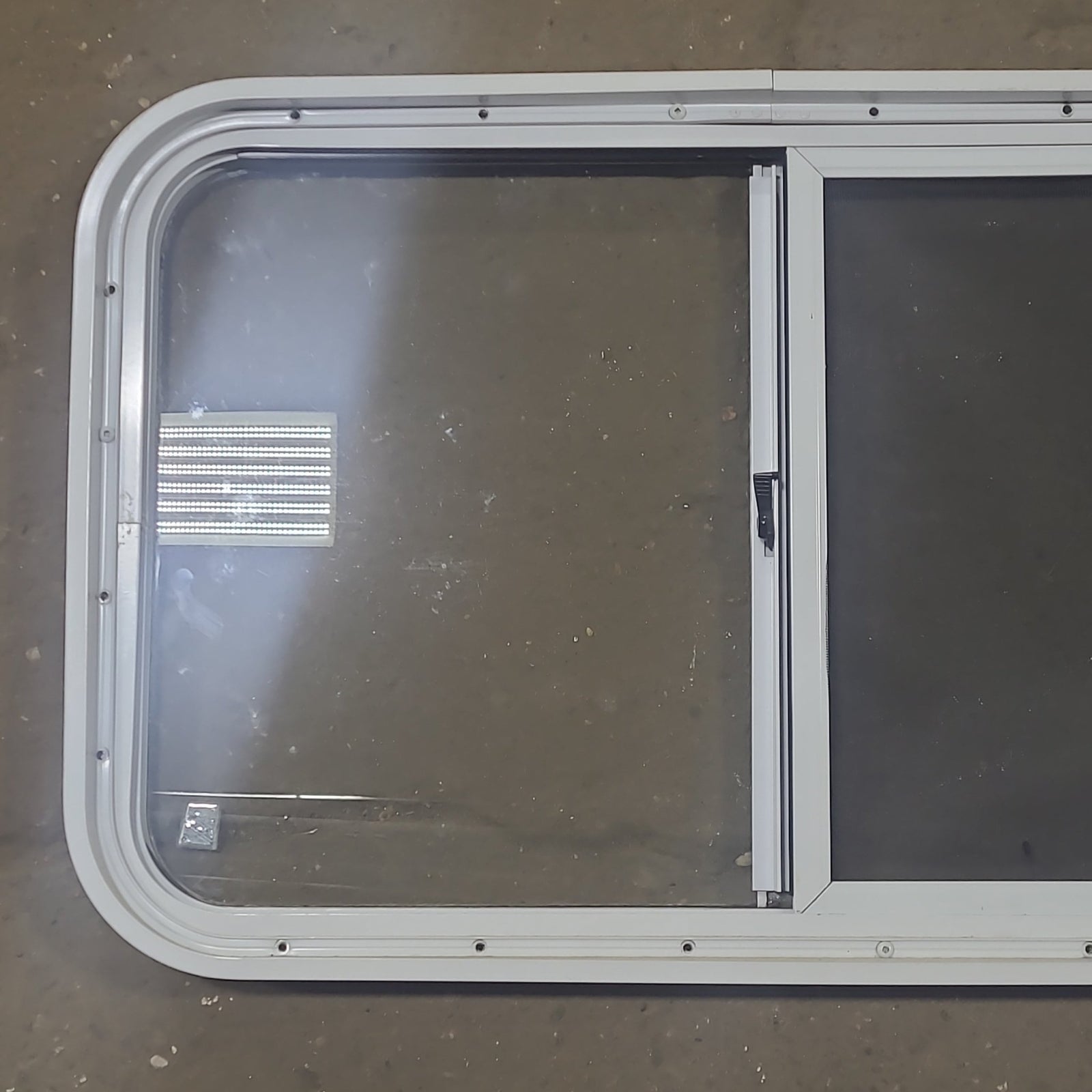 Used White Radius Opening Window : 30 1/4