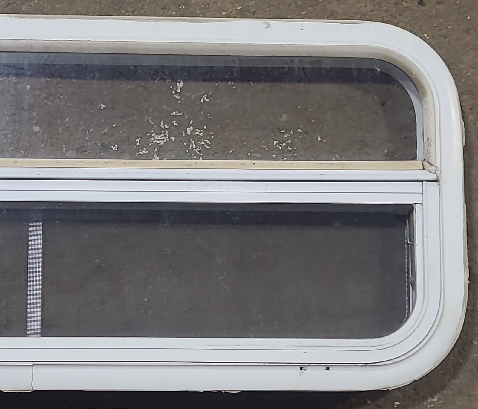Used White Radius Opening Window : 35 1/2