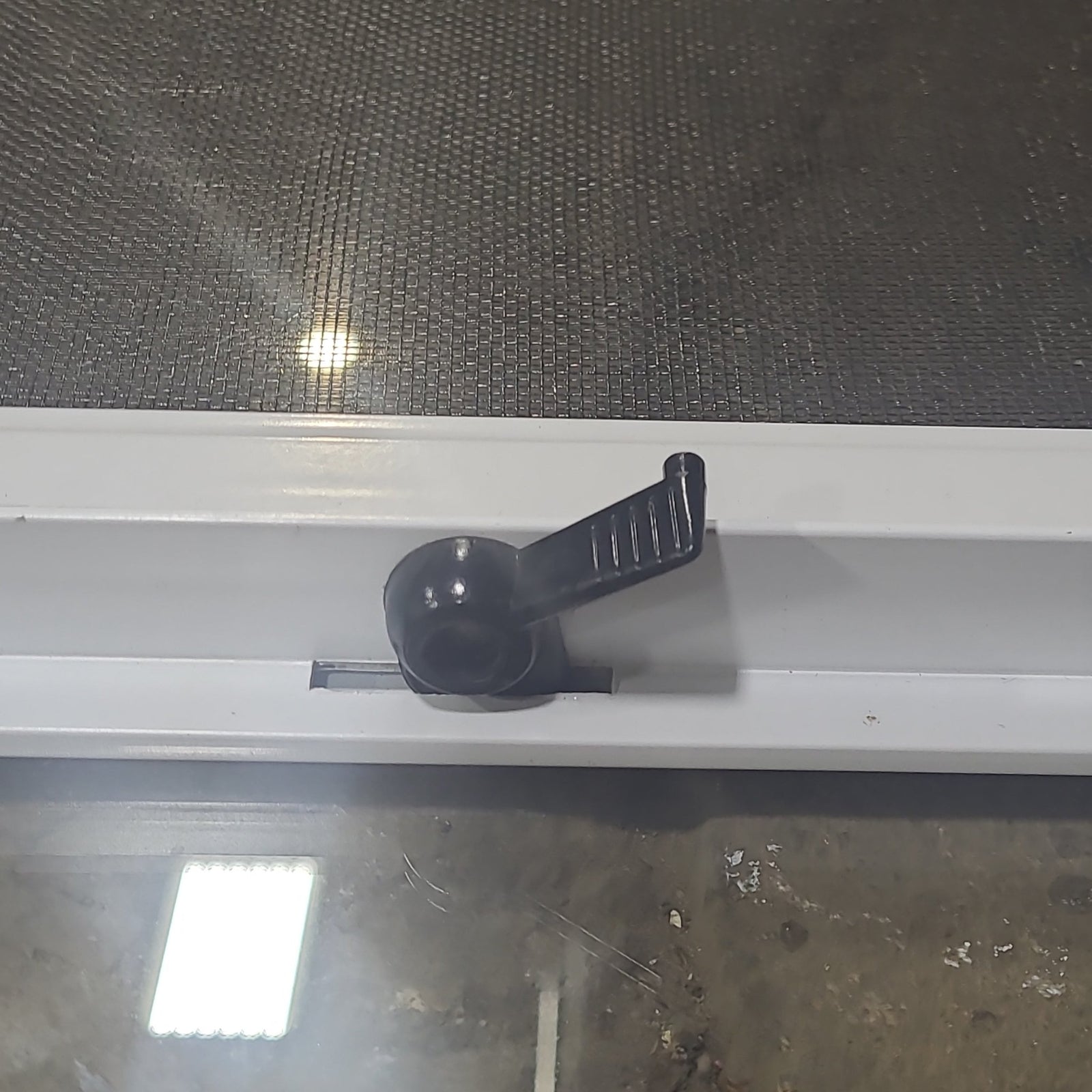 Used White Radius Opening Window : 36 1/4
