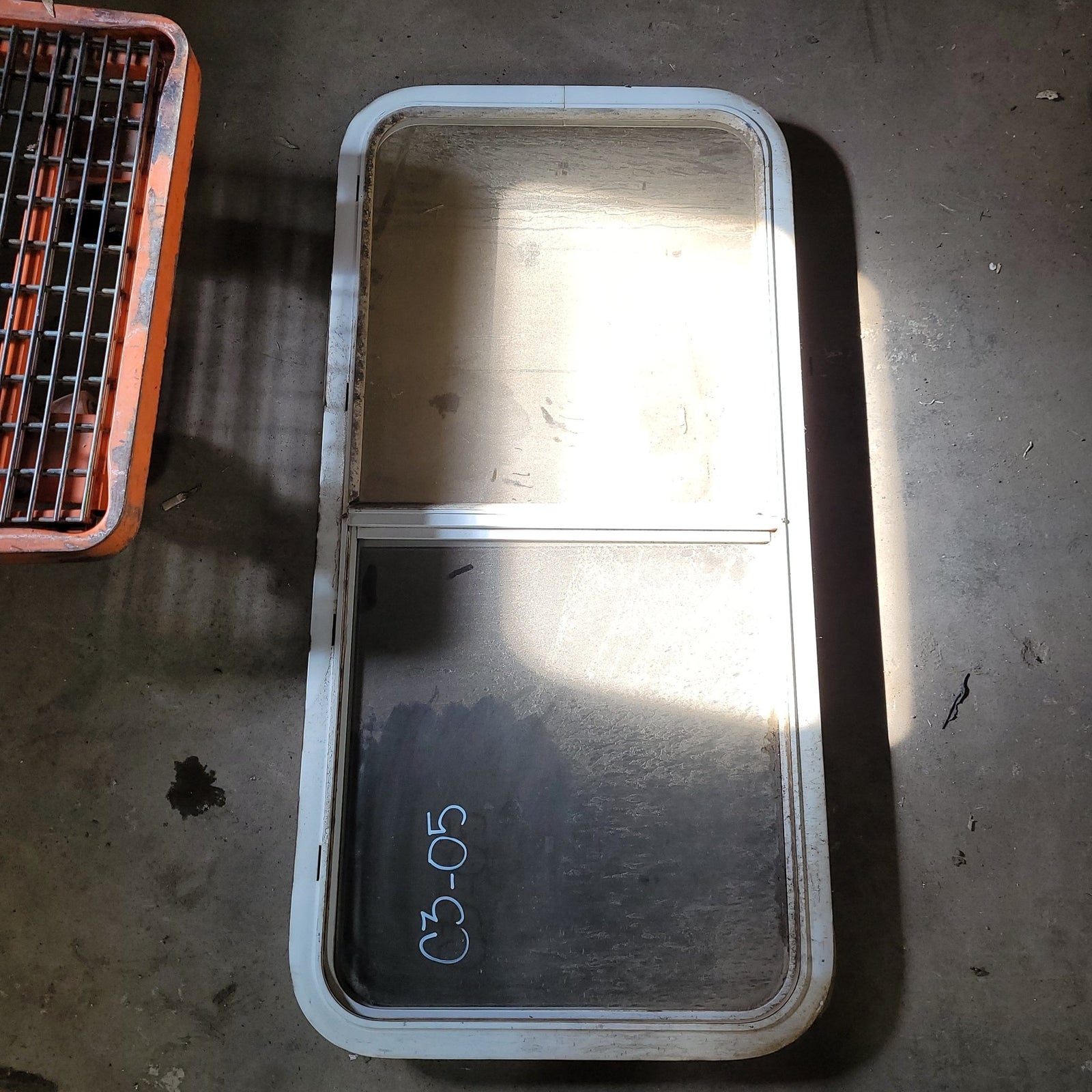 Used White Radius Opening Window : 46 X 22 X 2