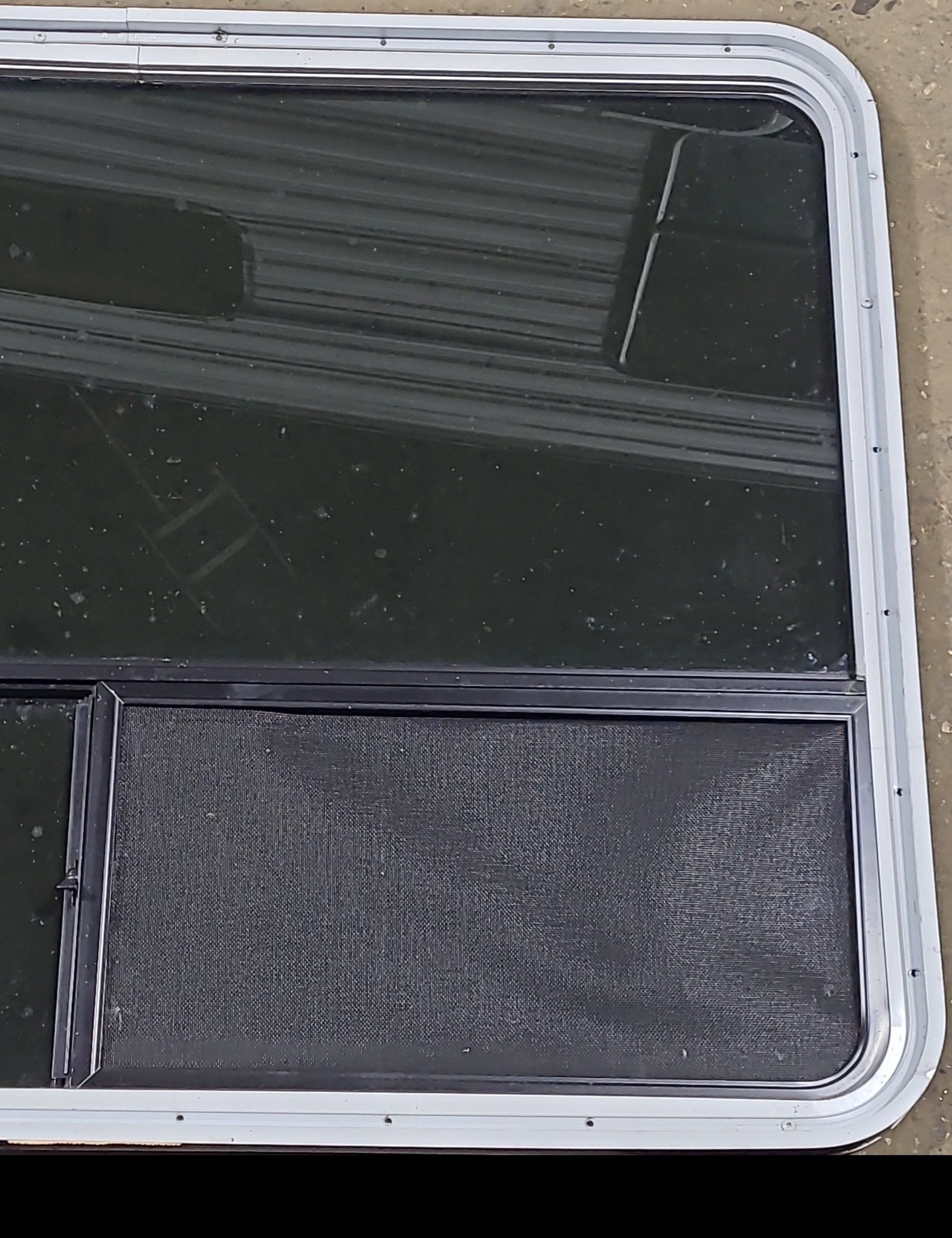 Used White Radius Opening Window : 48 1/4