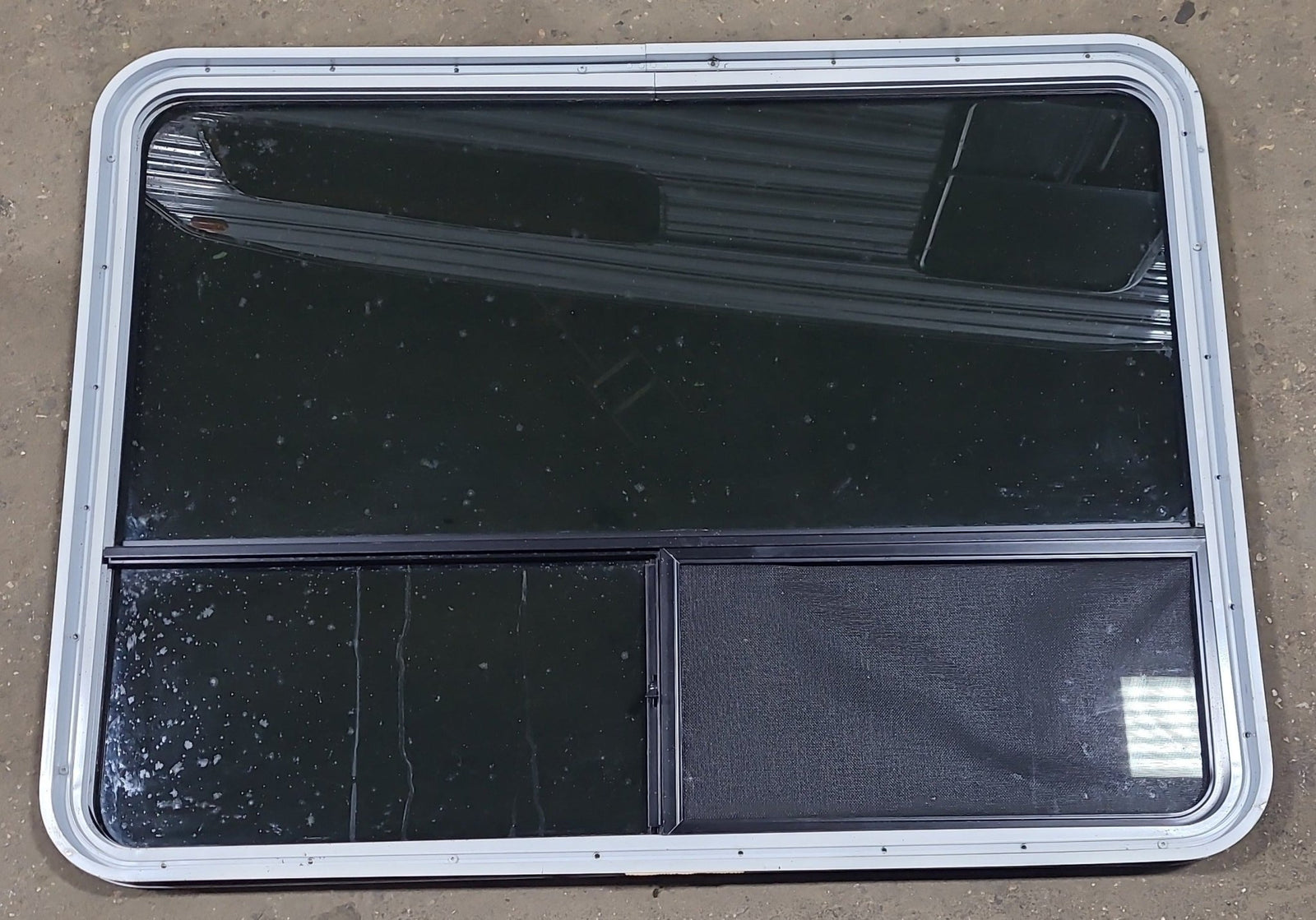 Used White Radius Opening Window : 48 1/4