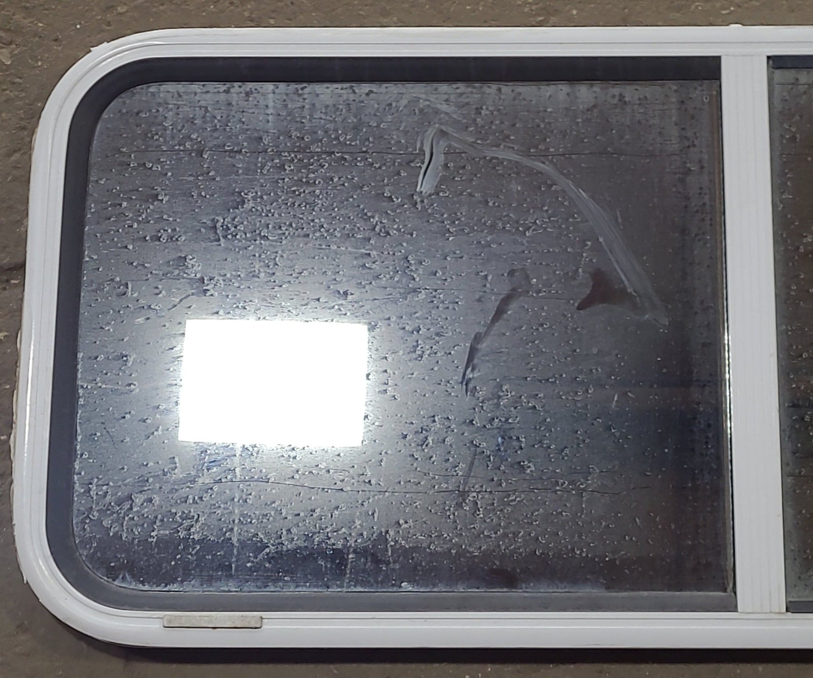 Used White Radius Opening Window : 48