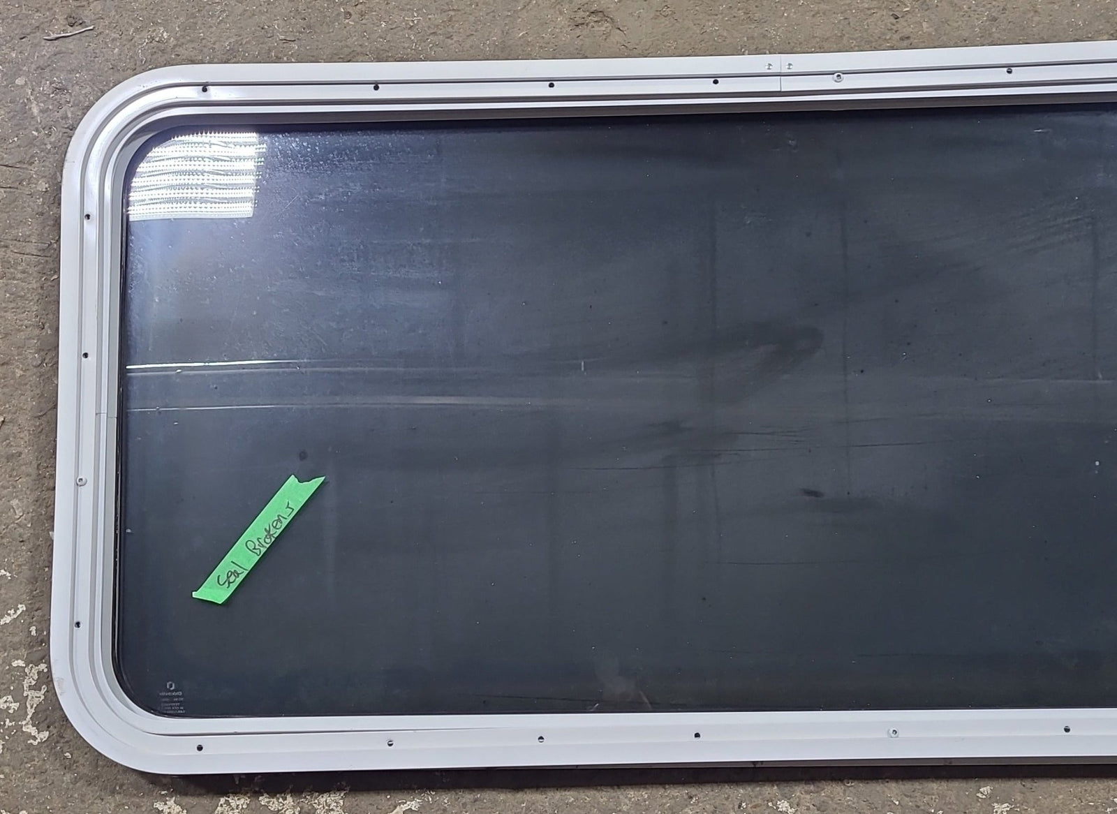 White Radius Non Opening Window : 46 1/4