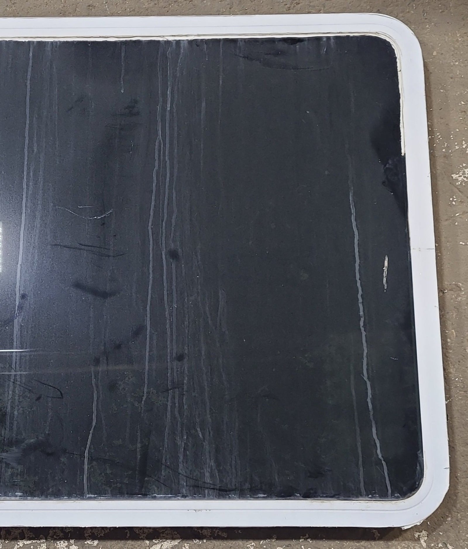 White Radius Non Opening Window : 50 1/4