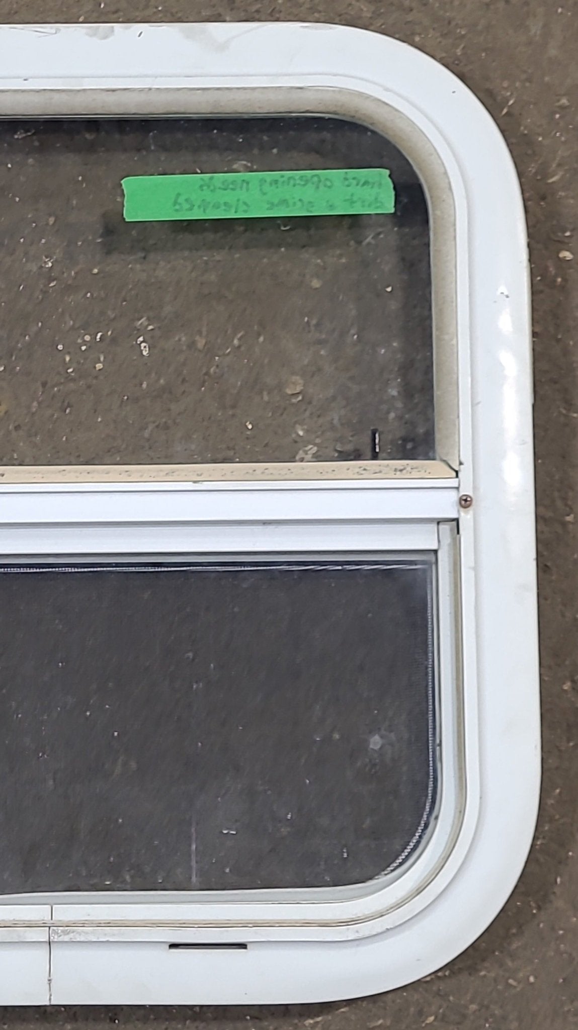 White Radius Opening Window : 17 1/2