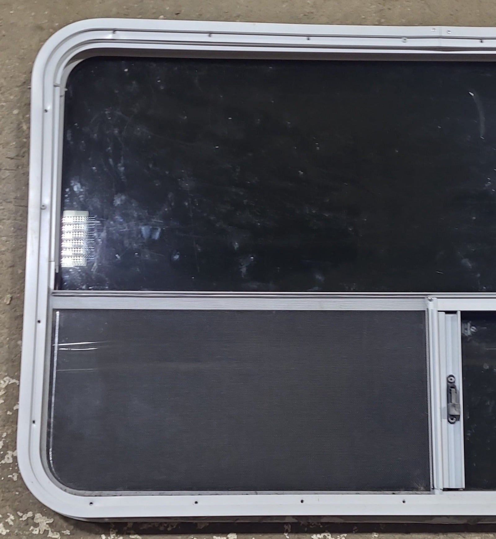 White Radius Opening Window : 48 1/4
